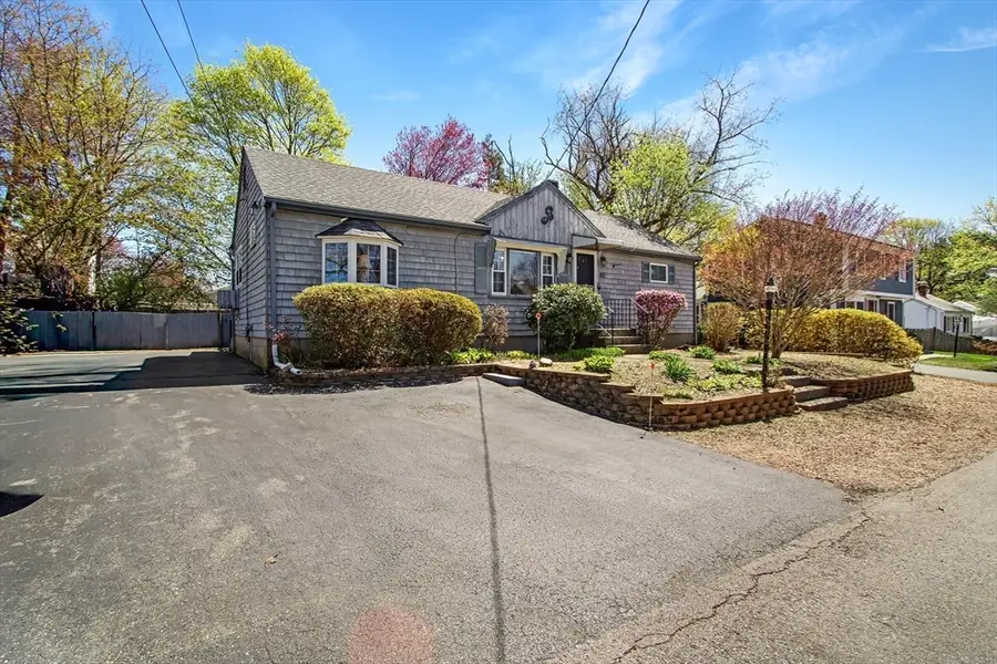 42 Allen St, Abington, MA 02351 - #3