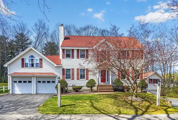 22 Mcrayne Hill Rd, Billerica, MA 01821