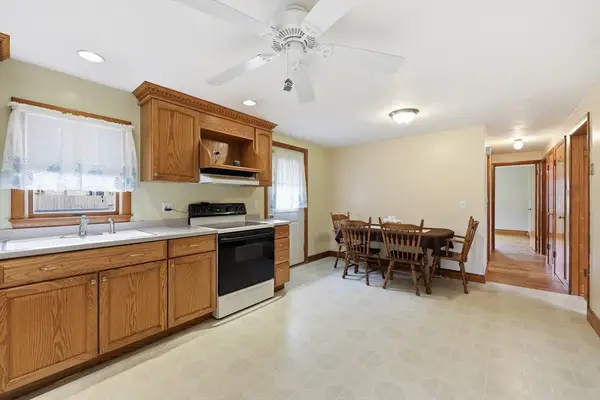 3 Letendre Ave, Ludlow, MA 01056