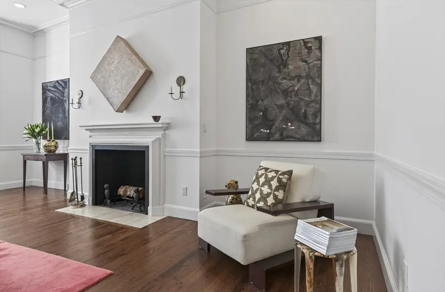 180 Marlborough St #2, Boston, MA 02116 - #3