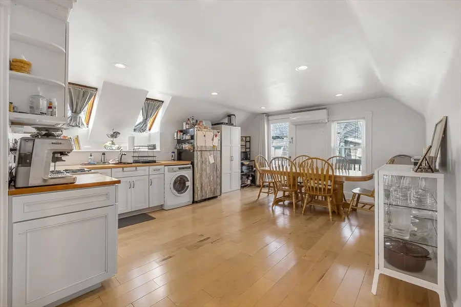 151 Magazine St #3, Cambridge, MA 02139 - #3