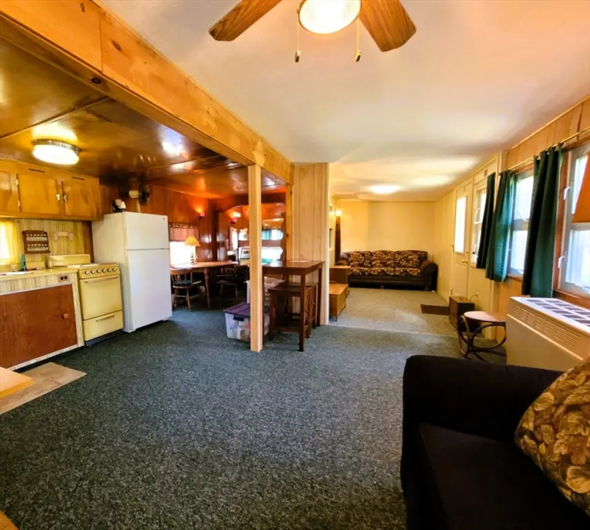 137 Sherwood Dr, Becket, MA 01223 - #3