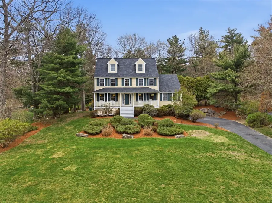 6 Kristyn Ln, North Reading, MA 01864 - #2