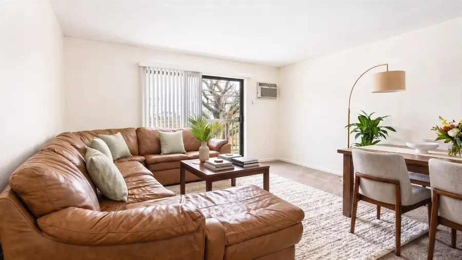 33 Paul St #24, Newton, MA 02459 - #3