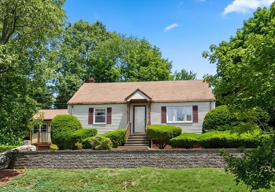19 Saville St, Saugus, MA 01906 - #2
