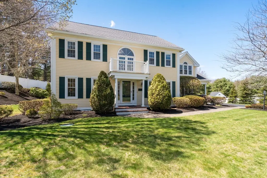 6 Berkshire St, Norfolk, MA 02056 - #1