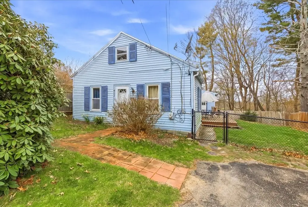 32 Elm Avenue, Holbrook, MA 02343 - #1