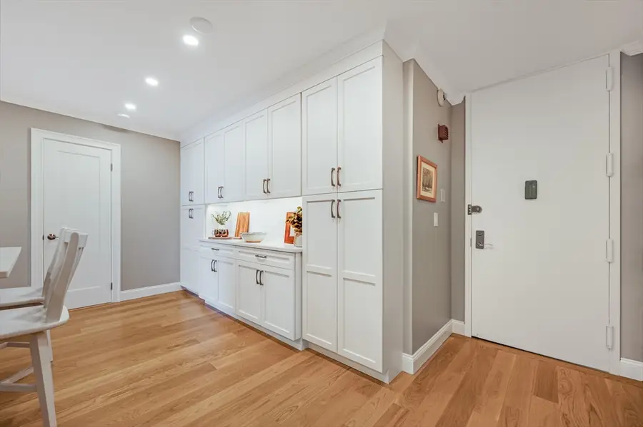 85 E India Row #34G, Boston, MA 02110 - #2