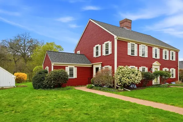 13 Seaborn Pl #13, Lexington, MA 02420