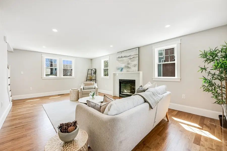 6 Ivy Circle, Winchester, MA 01890 - #3
