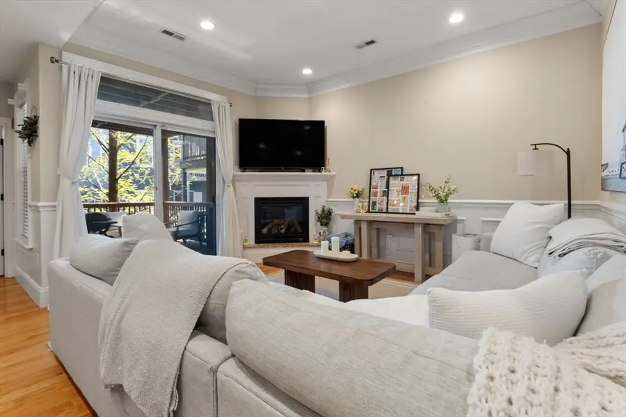 150 M St #2, Boston, MA 02127 - #2