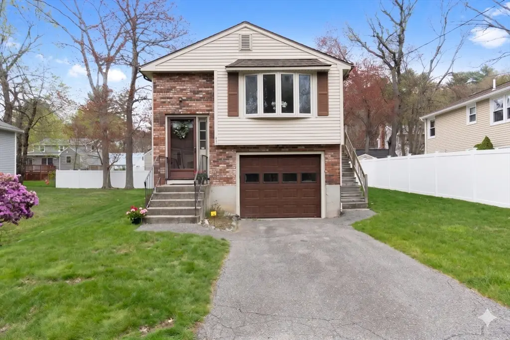 32 Criterion Rd, Reading, MA 01867 - #1