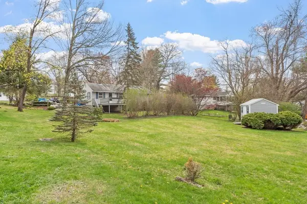 69 Byam Rd, Chelmsford, MA 01824