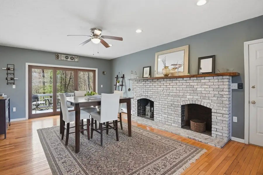 26 Woodside Circle, Sturbridge, MA 01566 - #3