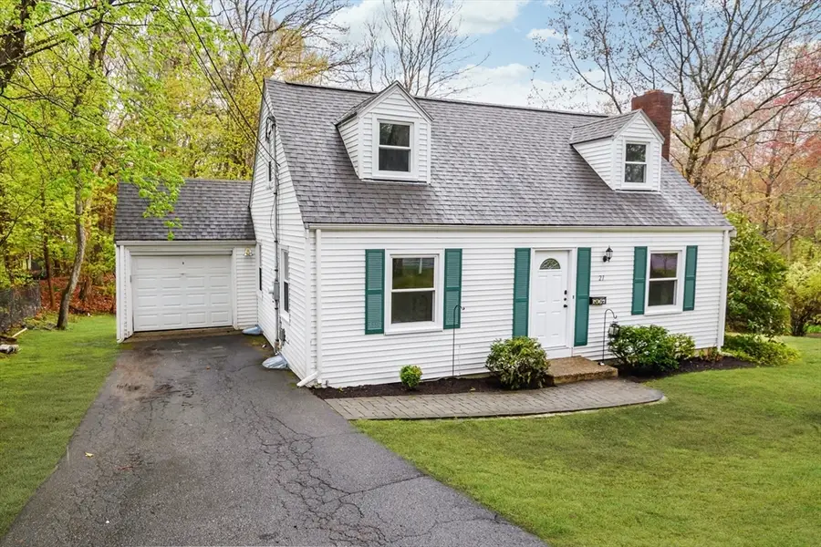 21 Nimitz Cir, Natick, MA 01760 - #2