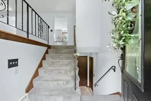 135 Forest Avenue, Hudson, MA 01749 - #3
