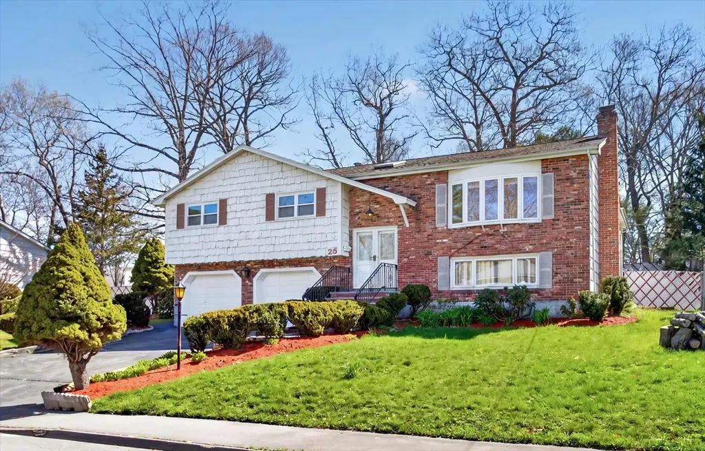 25 Gloversbrook Rd, Randolph, MA 02368 - #1
