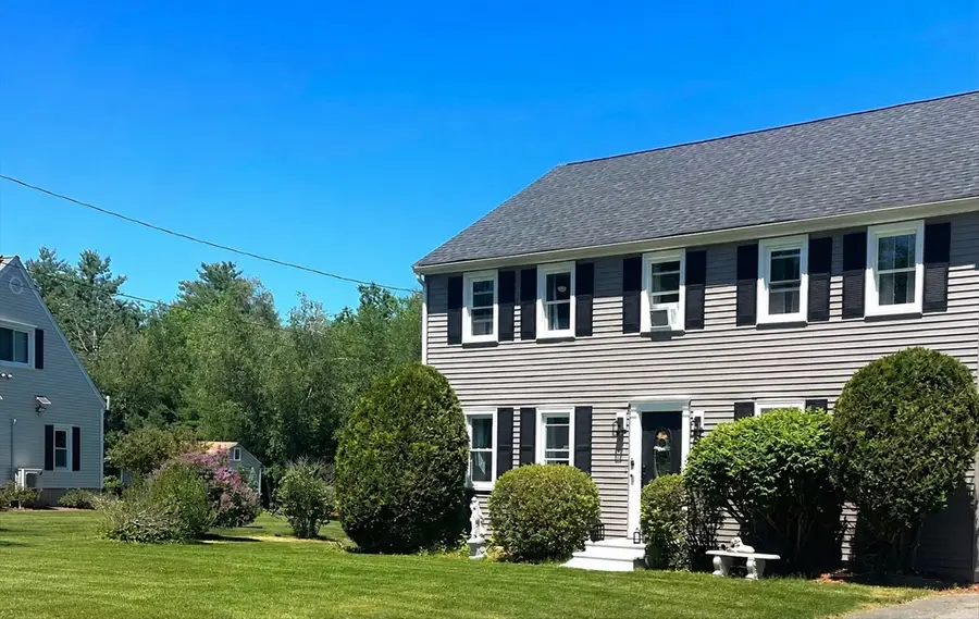 219 Fernwood Dr, Gardner, MA 01440 - #3