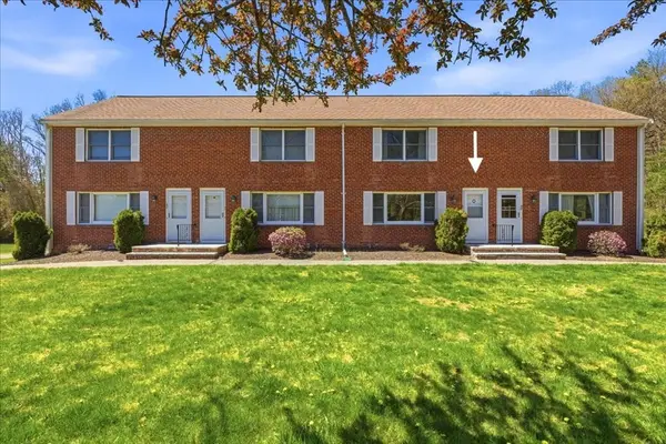 46 Willow Ridge Dr #46, Bridgewater, MA 02324