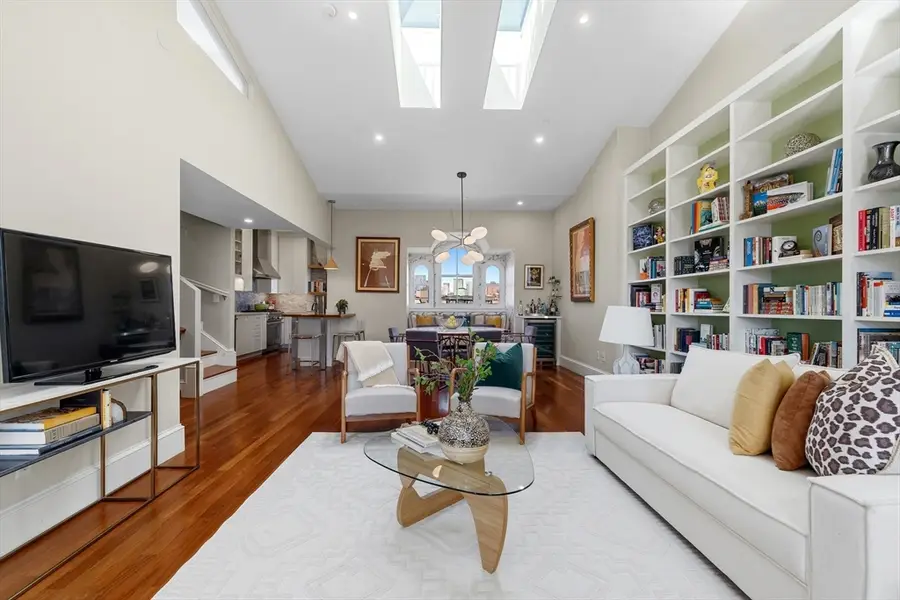 531 Massachusetts Ave #3, Boston, MA 02118 - #3