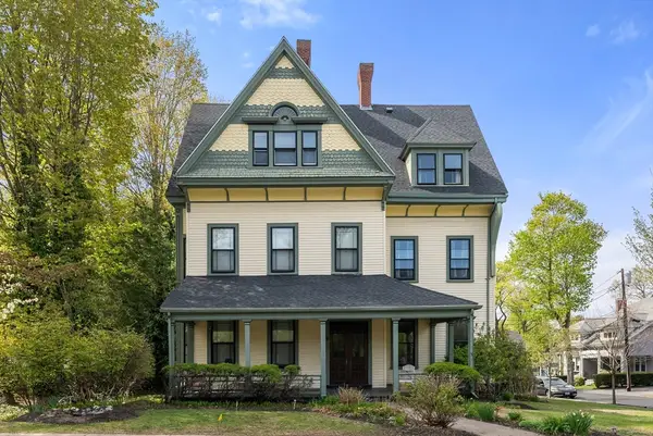 49 Grove St #2, Newton, MA 02466