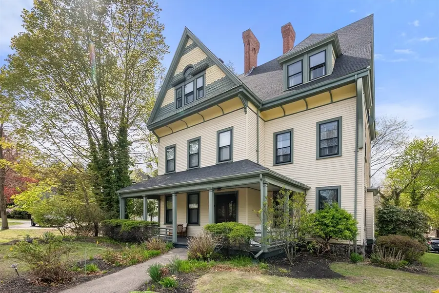 49 Grove St #2, Newton, MA 02466 - #2
