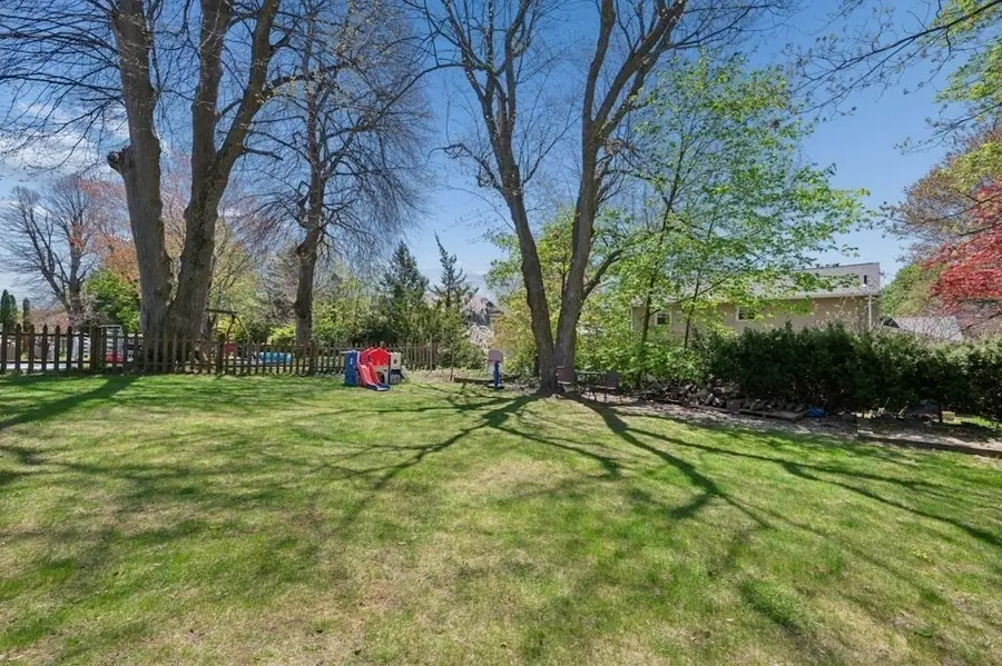 223 Beverly Road, Worcester, MA 01605 - #2