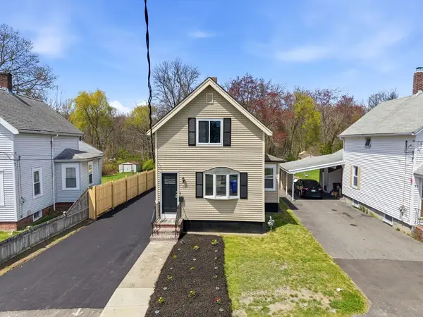51 Shores St, Taunton, MA 02780