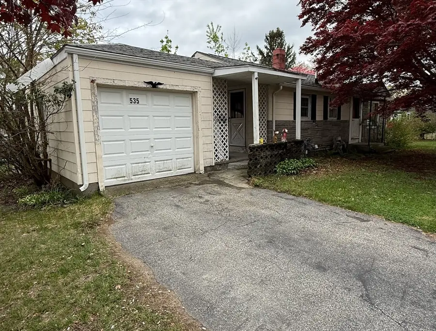 535 Prospect St, Chicopee, MA 01020 - #2