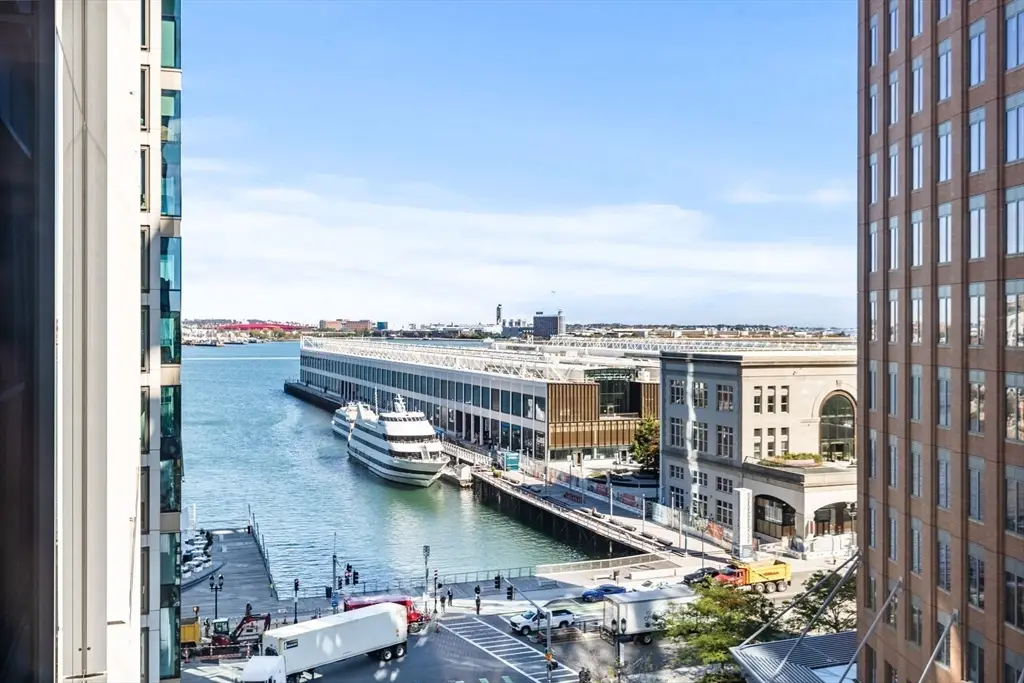 135 Seaport Blvd #906, Boston, MA 02210 - #1