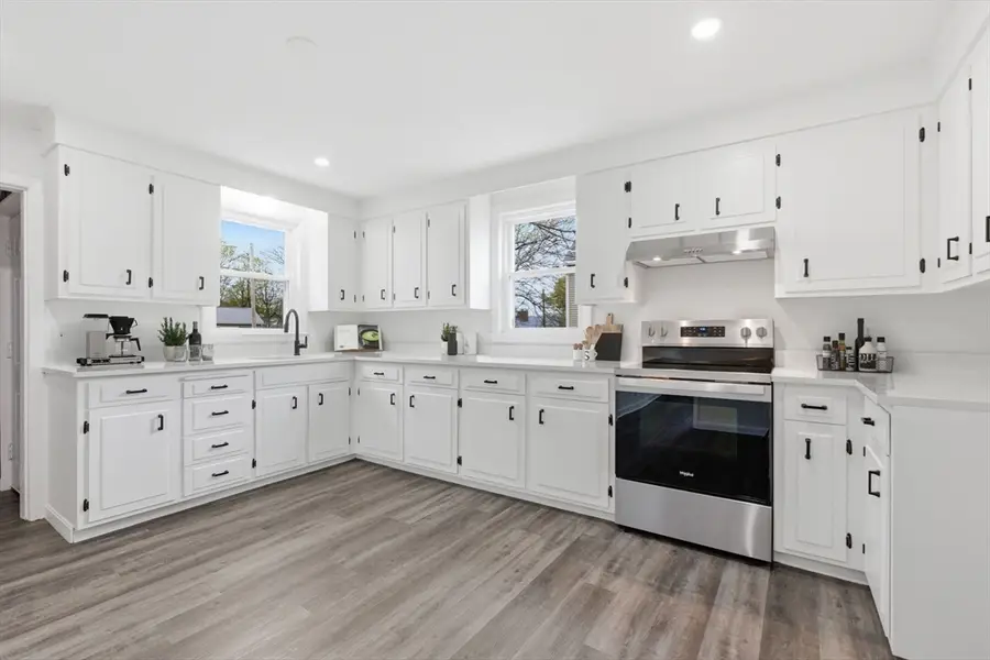 17 Tuckers Ct, Peabody, MA 01960 - #2