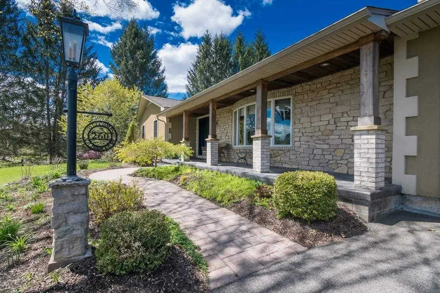 260 N Liberty St, Belchertown, MA 01007 - #3