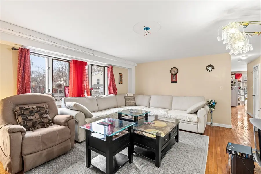 54 Shirley Ave, Lowell, MA 01854 - #3