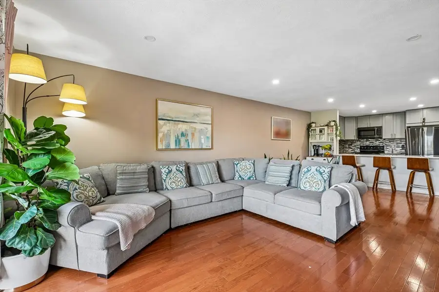 32 Whites Ave #D43, Watertown, MA 02472 - #2