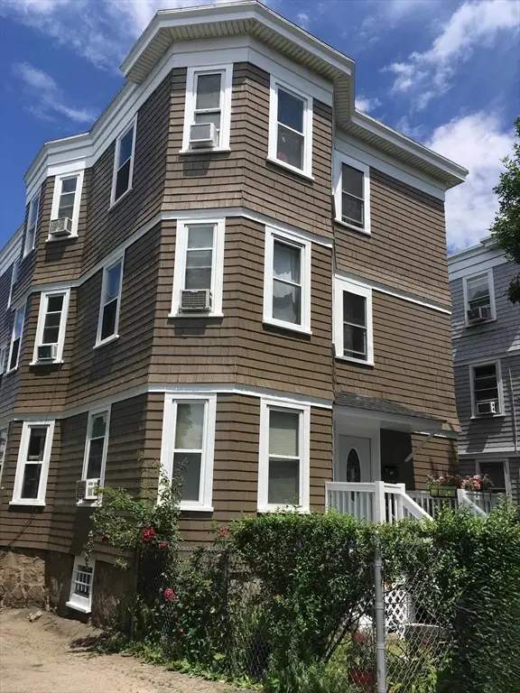 3985 Washington St, Boston, MA 02131 - #1