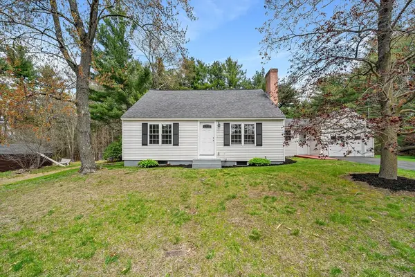 42 Lawsbrook Rd, Acton, MA 01720