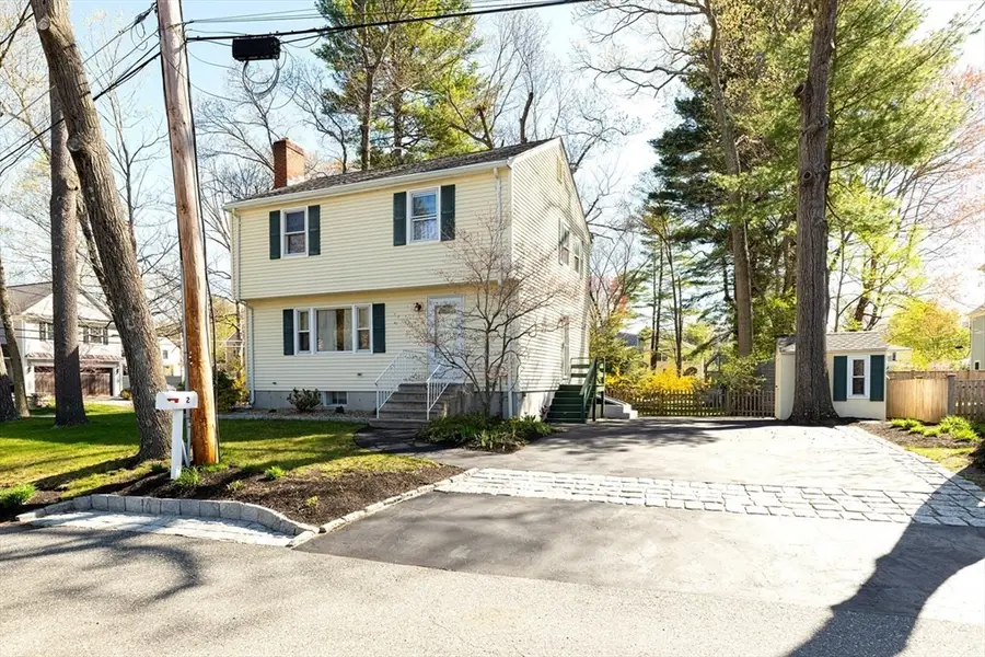 2 Marigold Ave, Wellesley, MA 02482 - #2