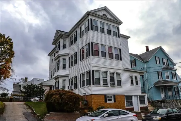 15 Oliver St, Fall River, MA 02724
