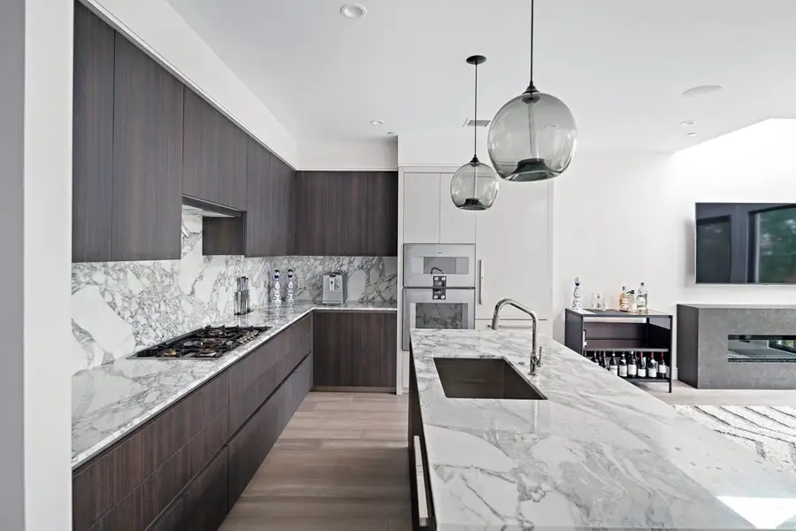 320 Shawmut Ave #4, Boston, MA 02118 - #3