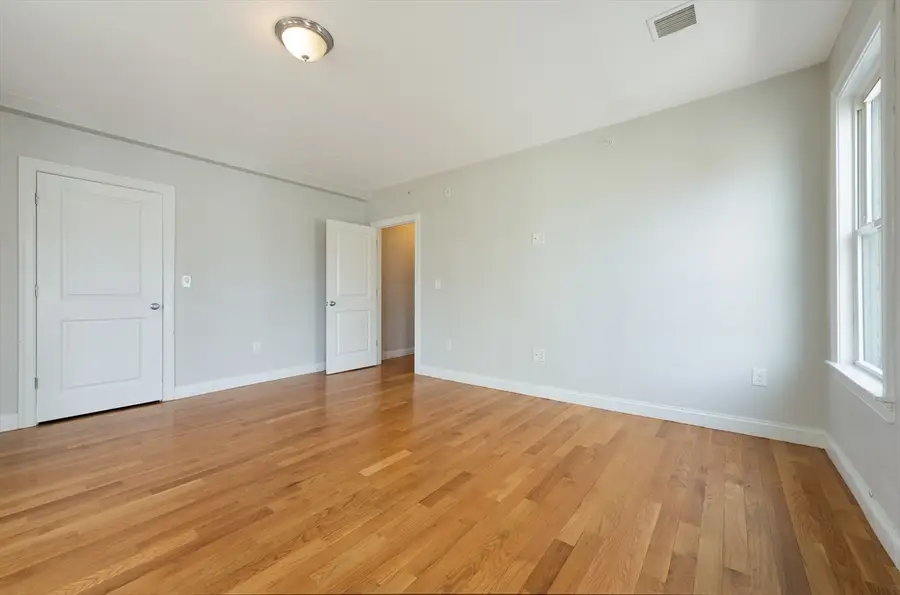 353-357 Adams St #R, Boston, MA 02122 - #3