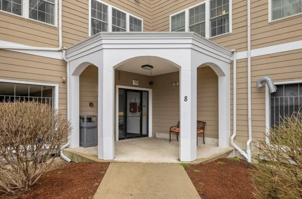 8 Walnut St #408, Peabody, MA 01960 - #1