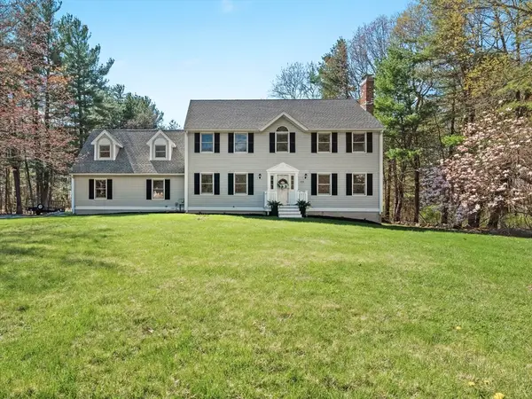 25 Fletcher Drive, Pelham, NH 03076