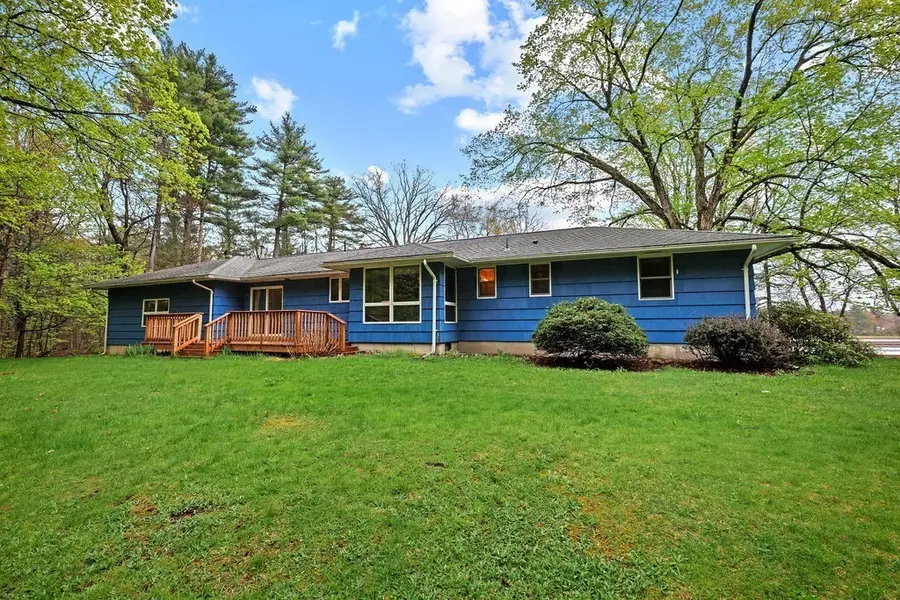 27 Lyman St, Granby, MA 01033 - #3