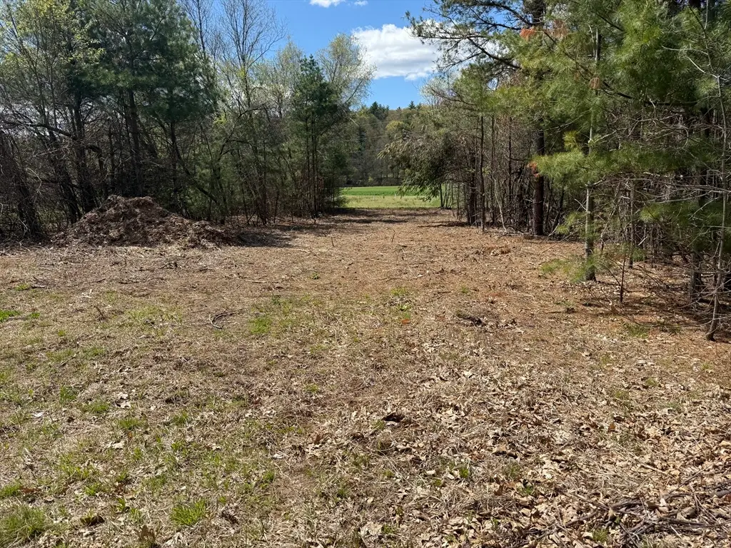 152 County Road, Southampton, MA 01073 - #1