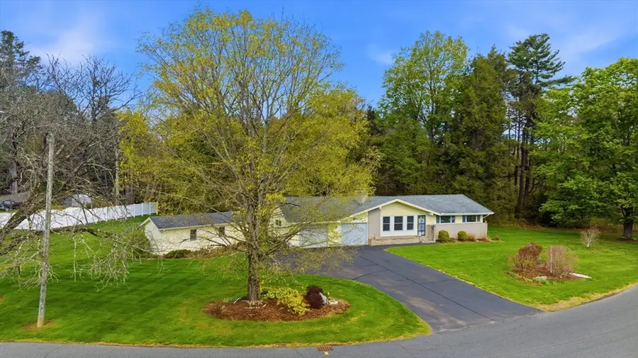 26 Gore Avenue, Hatfield, MA 01038 - #3