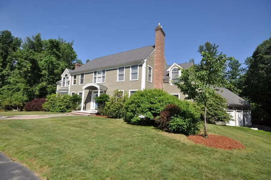 9 Breezy Point Rd, Acton, MA 01720 - #2