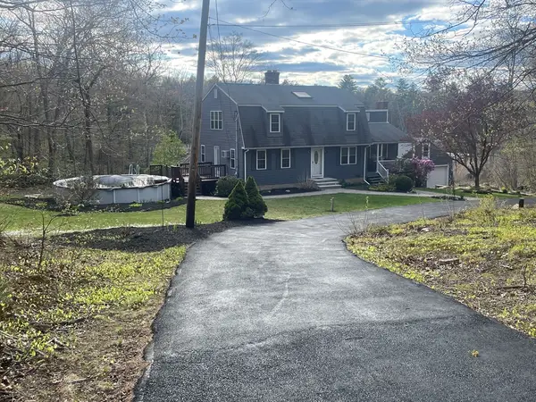 65 Old Spencer Rd, Charlton, MA 01507