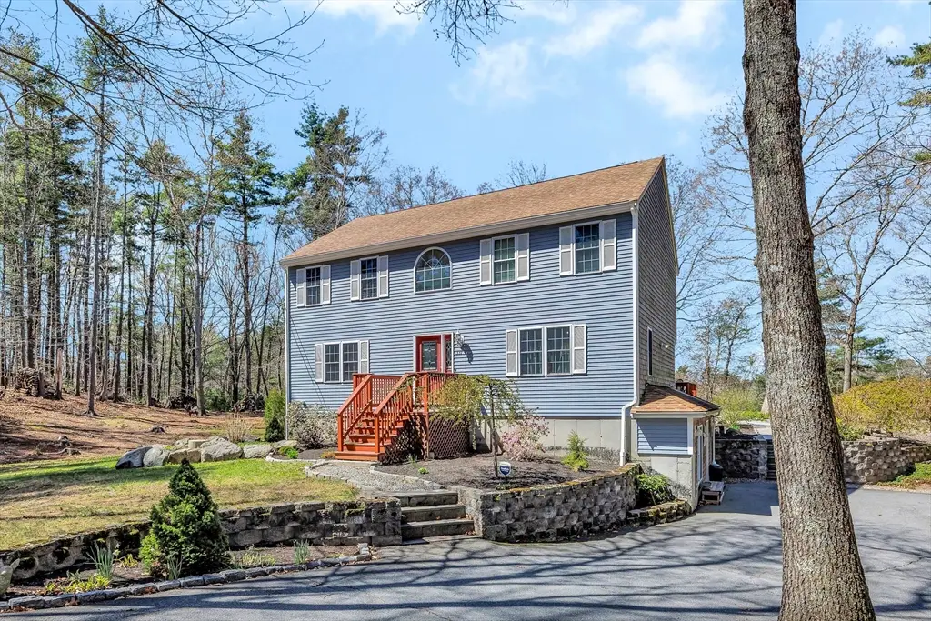 331 Braley Hill Rd, Rochester, MA 02770 - #1