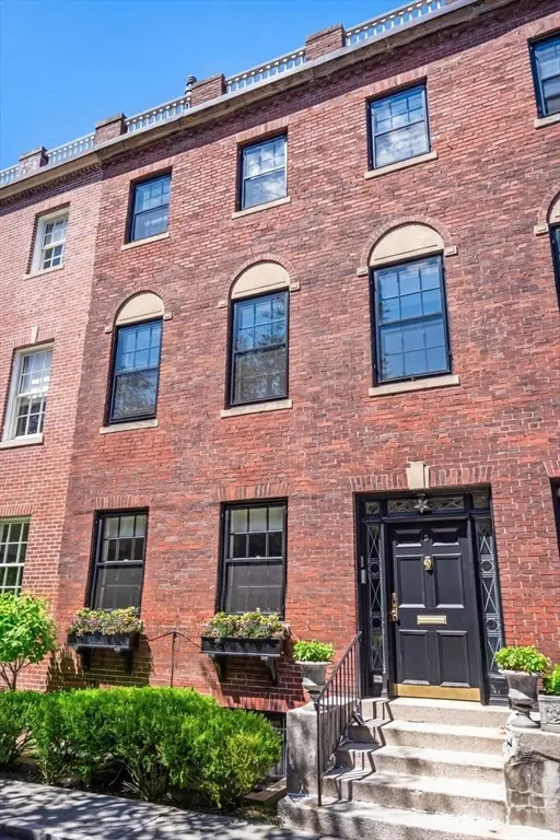 5 Charles River Square, Boston, MA 02114