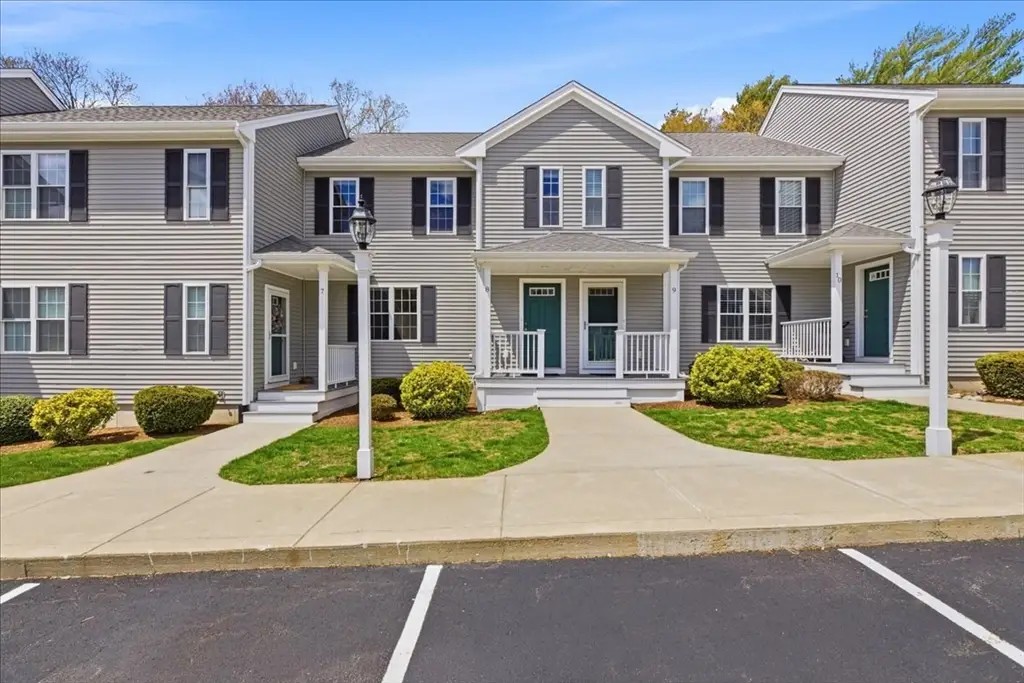 101 Cherry St #8, Plymouth, MA 02360 - #1